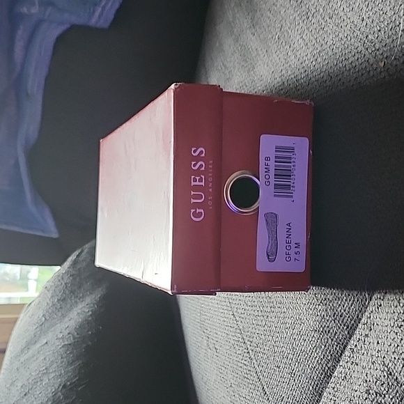 Guess women flat shoes - Picture 5 of 6